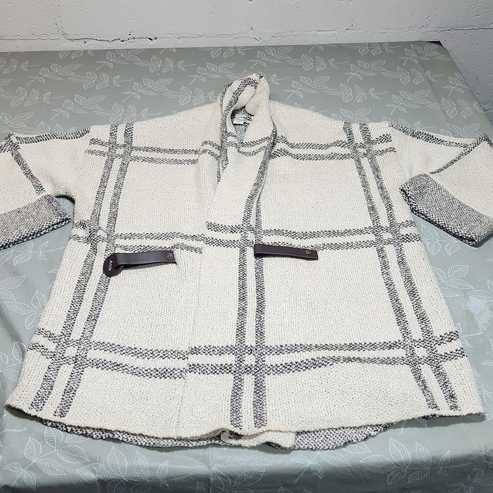 Simply Noelle Cardigan